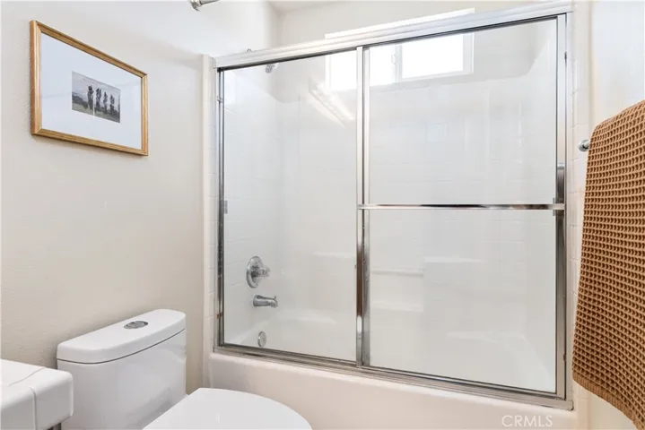 145 Via Camelia, Paso Robles, California 93446