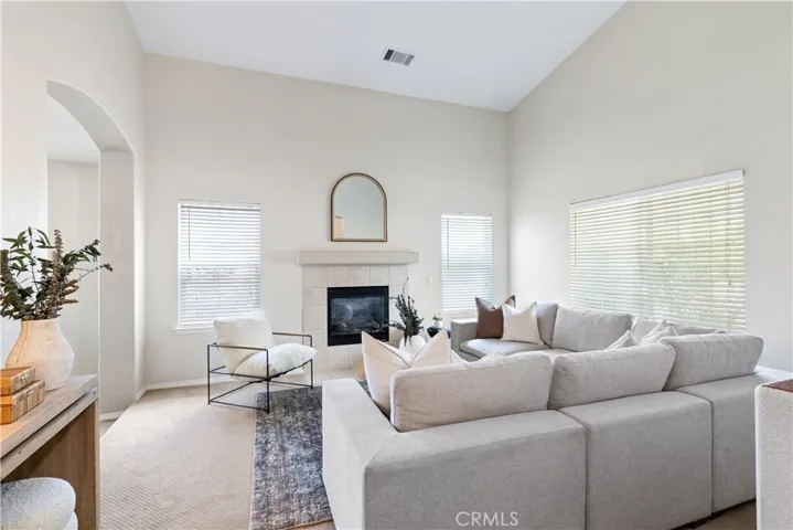 145 Via Camelia, Paso Robles, California 93446