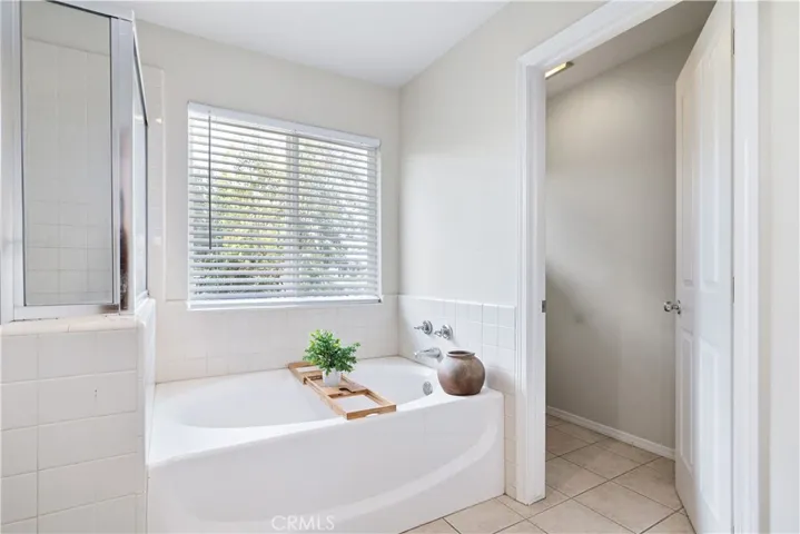 145 Via Camelia, Paso Robles, California 93446