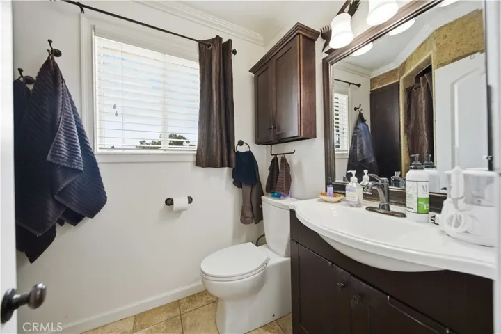27200 Bear Valley Road, Tehachapi, California 93561