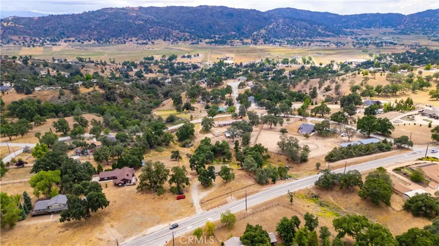 27200 Bear Valley Road, Tehachapi, California 93561