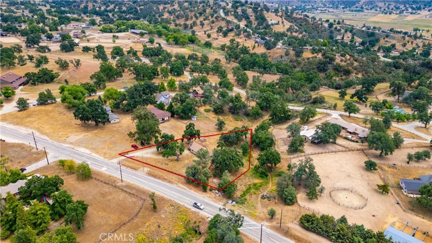 27200 Bear Valley Road, Tehachapi, California 93561