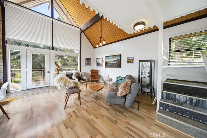 27200 Bear Valley Road, Tehachapi, California 93561