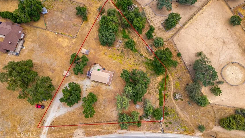 27200 Bear Valley Road, Tehachapi, California 93561