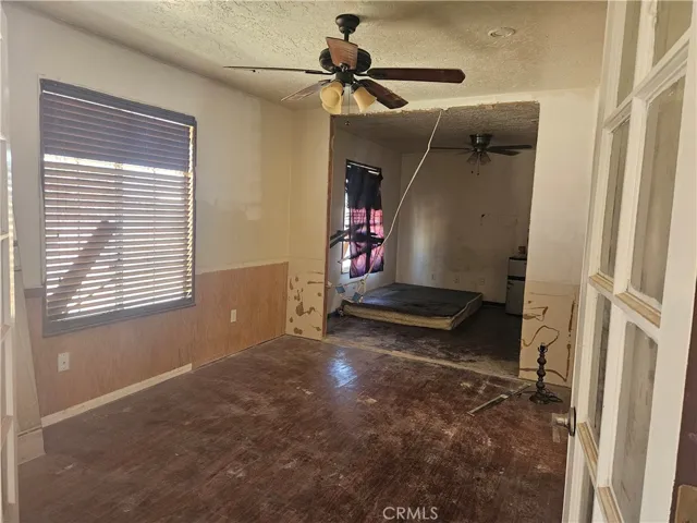 16709 Deodar, Hesperia, California 92345