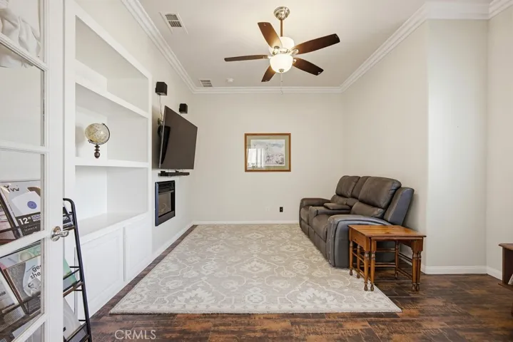 5th Bedroom/Flex room