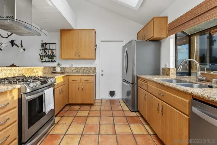 1830 Lucerne Circle, San Marcos, California 92078