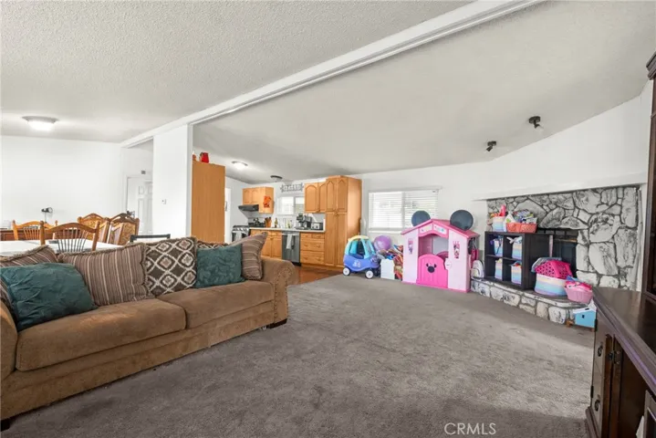 5200 Entrar Drive 124, Palmdale, California 93551