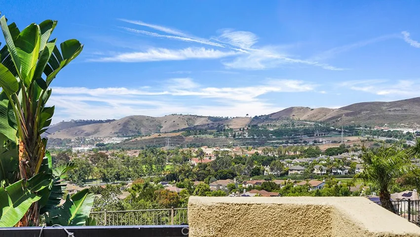 32 Calle Pacifica, San Clemente, California 92673