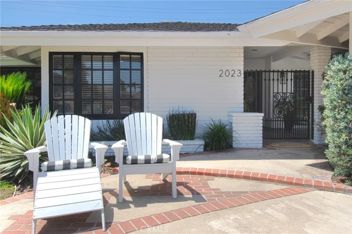 2023 S Capella Court, Costa Mesa, California 92626