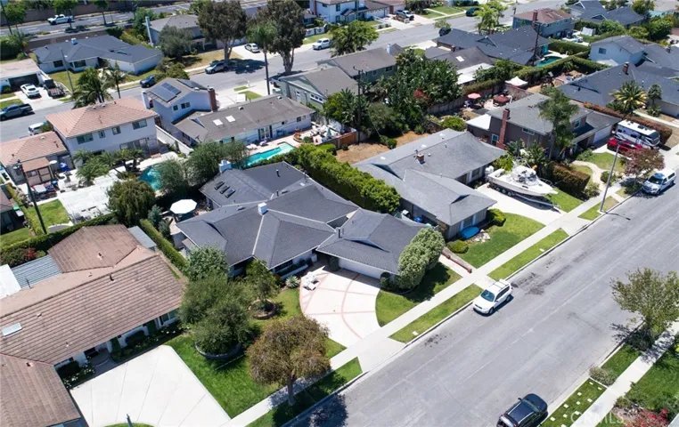 2023 S Capella Court, Costa Mesa, California 92626