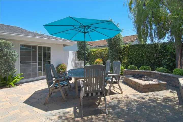 2023 S Capella Court, Costa Mesa, California 92626