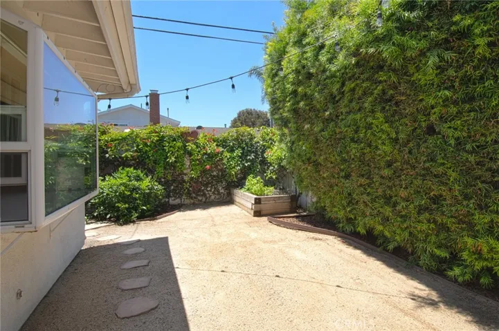 2023 S Capella Court, Costa Mesa, California 92626