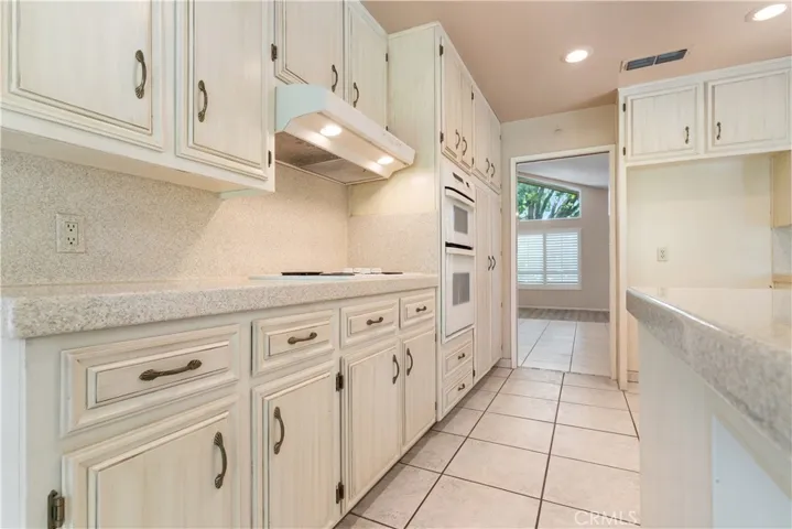 7308 Budge Way, Bakersfield, California 93309