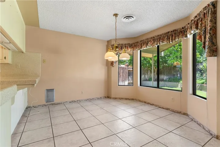 7308 Budge Way, Bakersfield, California 93309