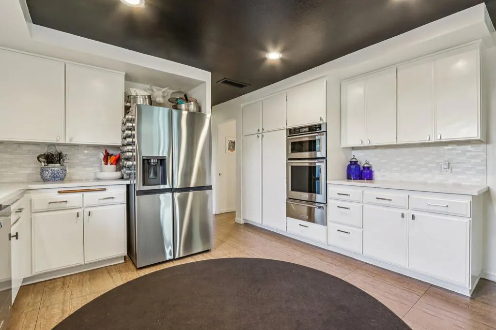 05-Kitchen-3