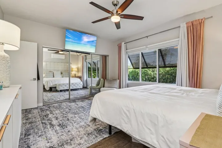 08-Bedroom2-2
