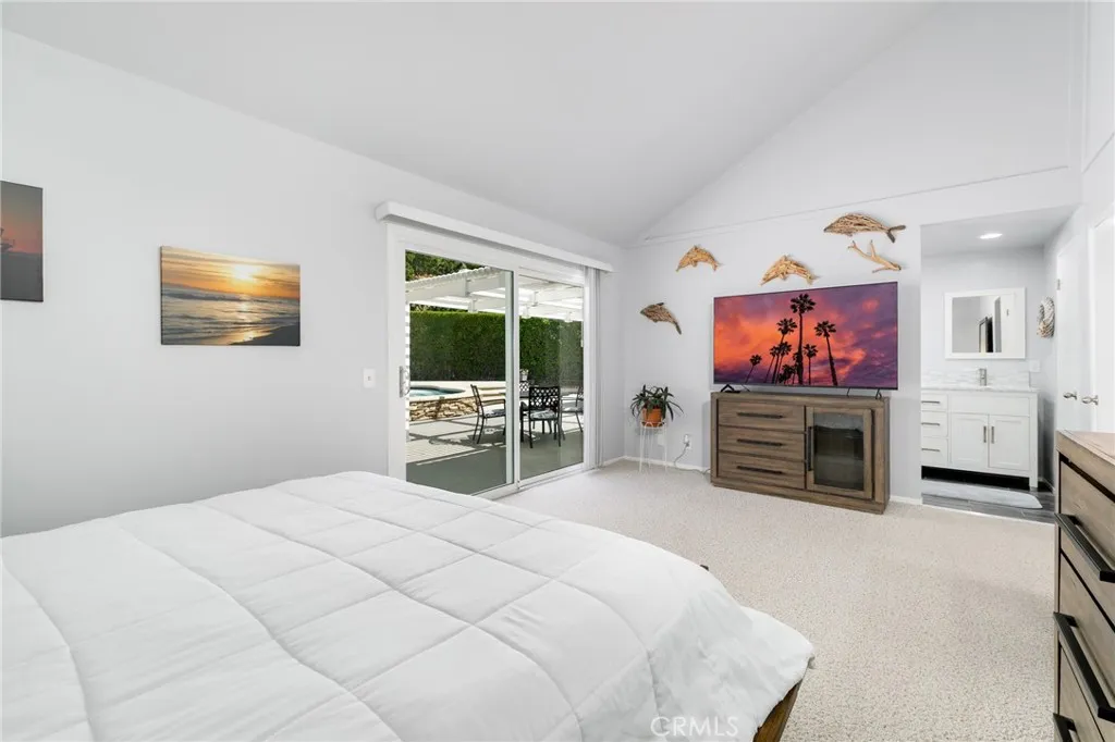 Primary suite