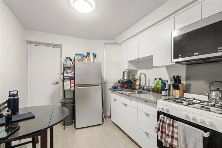 677 Ellis Street, San Francisco, California 94109