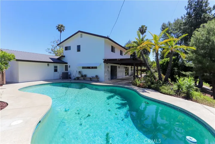 2706 Madonna Drive, Fullerton, California 92835