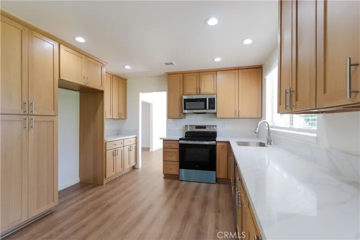 2706 Madonna Drive, Fullerton, California 92835