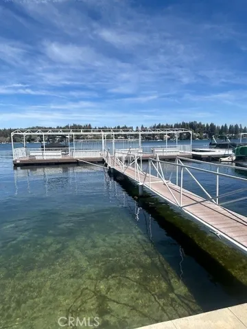 82 Dock S-82-a, Lake Arrowhead, California 92352