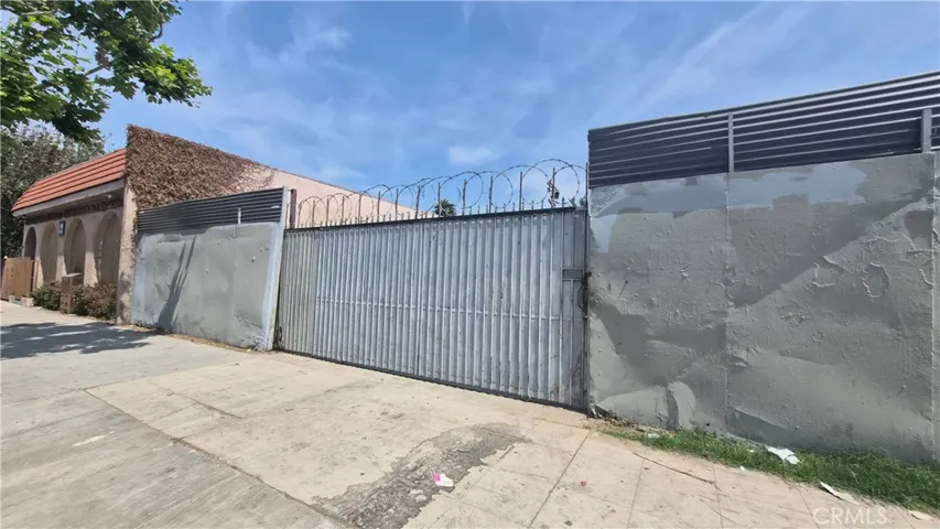 235 East Manchester Avenue lot for sale (20)