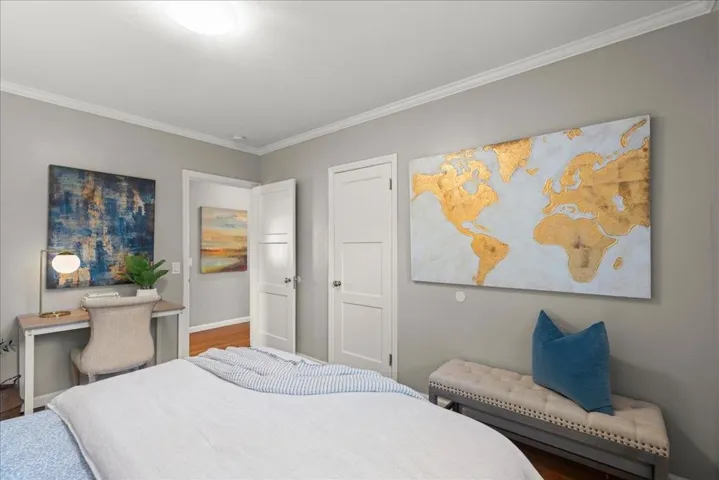 991 Lincoln Avenue, Palo Alto, California 94301
