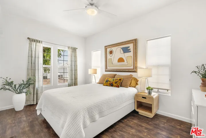 1843 S Highland Avenue, Los Angeles, California 90019