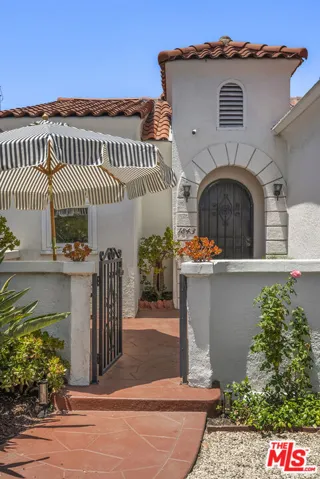 1843 S Highland Avenue, Los Angeles, California 90019