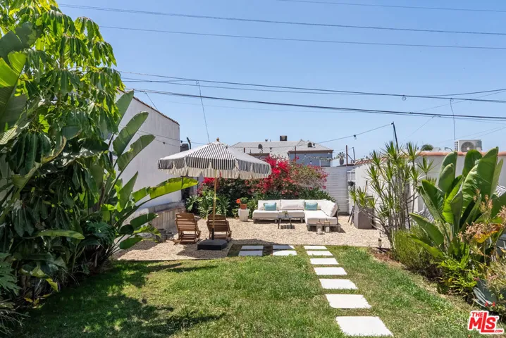 1843 S Highland Avenue, Los Angeles, California 90019