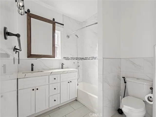 757-759 N Loma Vista, Long Beach, California 90813