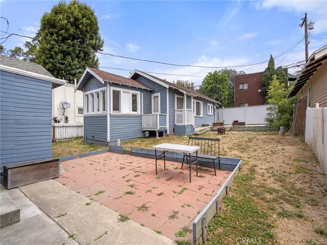 757-759 N Loma Vista, Long Beach, California 90813
