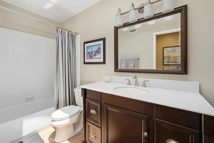 Upstairs Bathroom