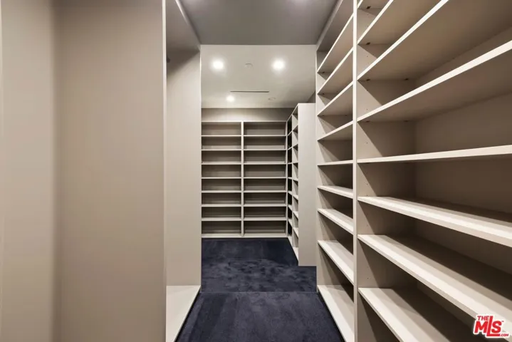 1754 Clear View Drive, Beverly Hills, California 90210