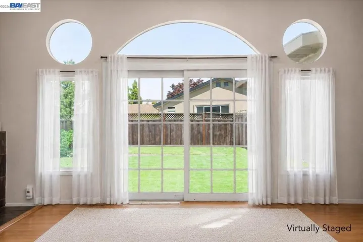 30544 HOYLAKE ST. HAYWARD, CA 94544