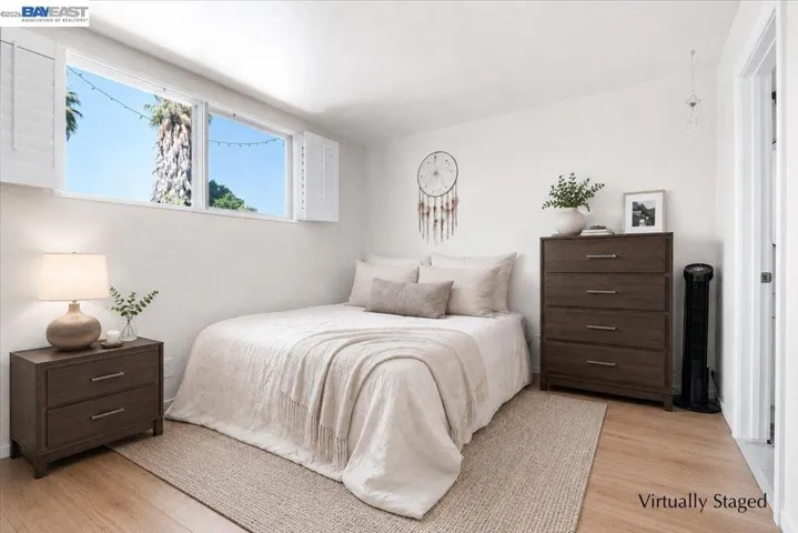 30544 HOYLAKE ST. HAYWARD, CA 94544