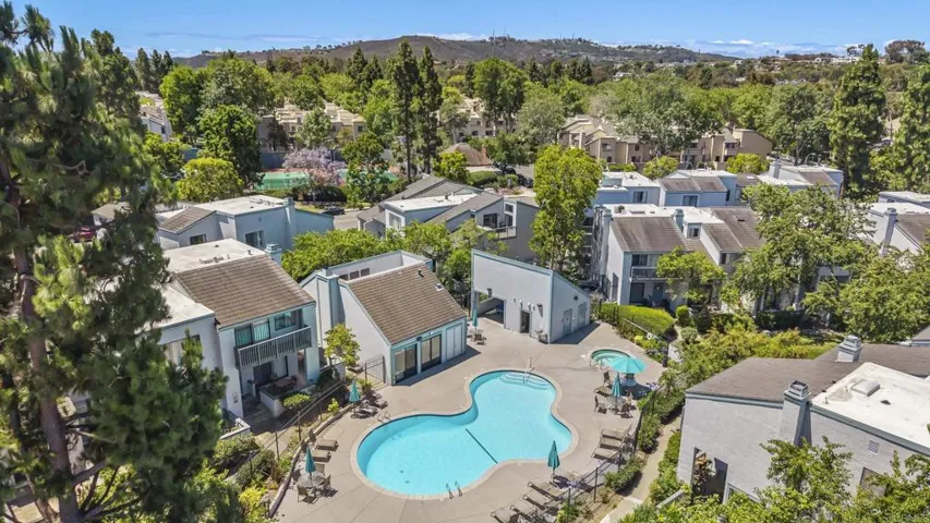 3260 Via Alicante, La Jolla, California 92037
