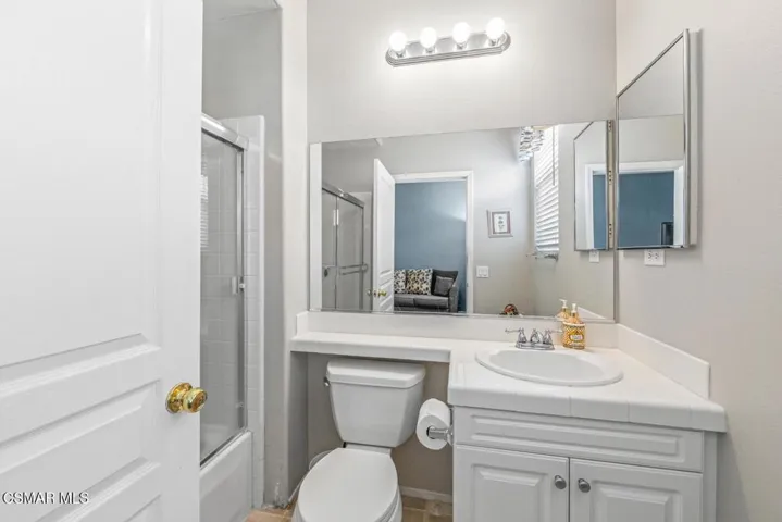 239 Chantilly-22