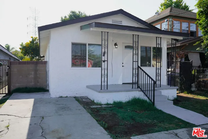 9607 Evers Avenue, Los Angeles, California 90002
