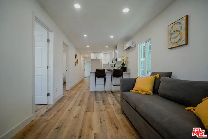 9607 Evers Avenue, Los Angeles, California 90002