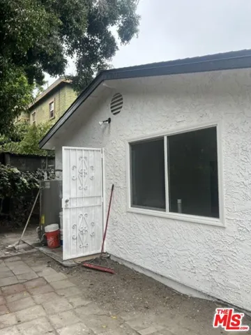 9607 Evers Avenue, Los Angeles, California 90002