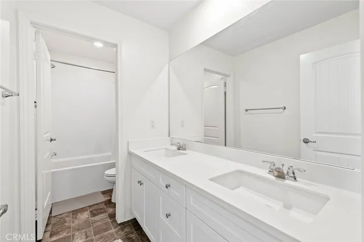 16746 Stags Leap Ln, Fontana, California 92336
