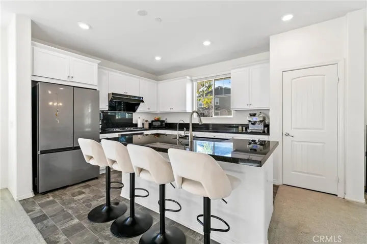 16746 Stags Leap Ln, Fontana, California 92336