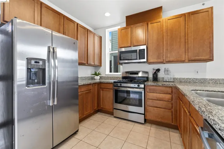 117 Kingswood Ln, Martinez, California 94553