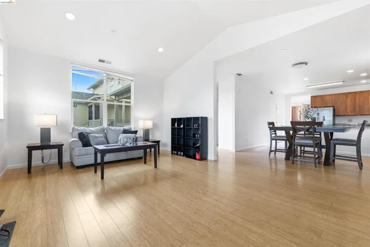 117 Kingswood Ln, Martinez, California 94553
