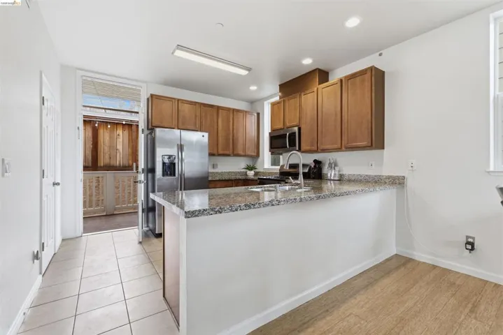 117 Kingswood Ln, Martinez, California 94553