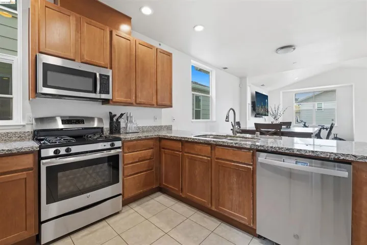 117 Kingswood Ln, Martinez, California 94553