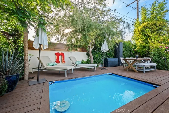1121 S Eucalyptus, Inglewood, California 90301