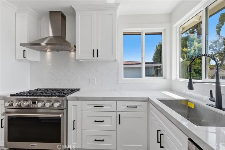 11018 Chanera, Inglewood, California 90303
